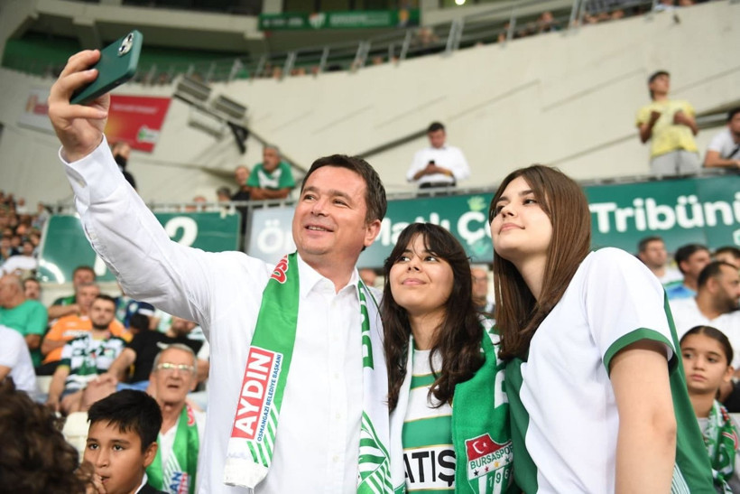 Bursaspor maçı onlara bayram oldu: İlk maç, ilk galibiyet, ilk tezahürat - Resim: 6
