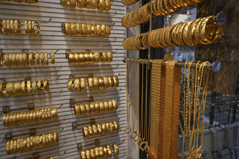 Altın fiyatları fırladı, imitasyon takılara ilgi arttı - Resim : 1