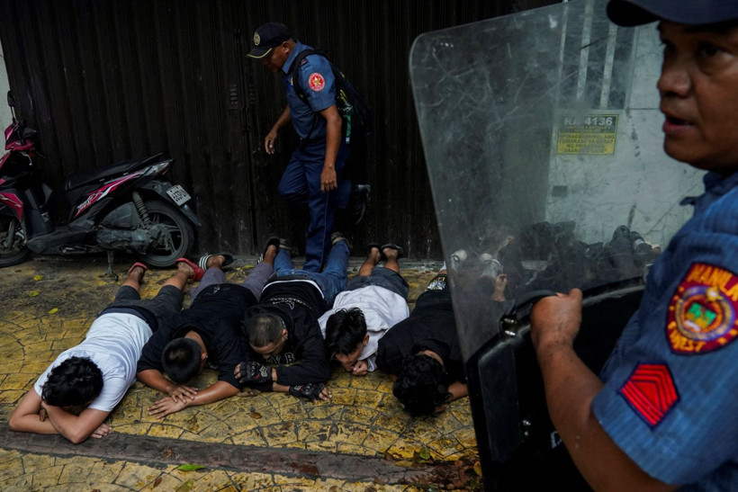 Bu da 'Muson Baharı': Protesto ateşi Filipinler'e sıçradı - Resim: 17