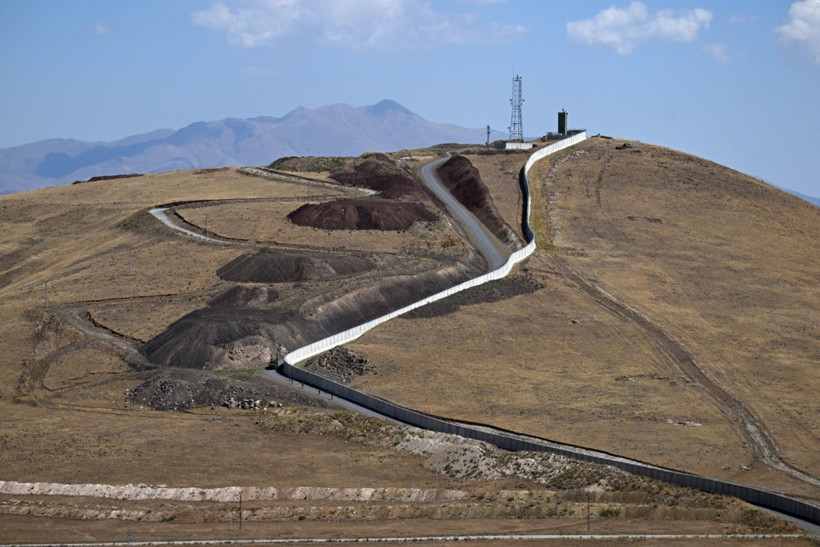 İran sınırındaki duvar 200 kilometreyi aştı - Resim: 5