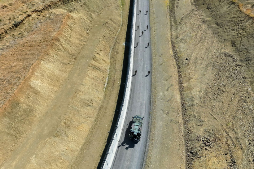 İran sınırındaki duvar 200 kilometreyi aştı - Resim: 26