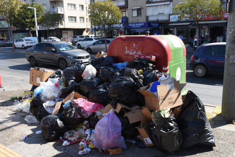 Karşıyaka'da çöp krizi sürüyor - Resim : 3