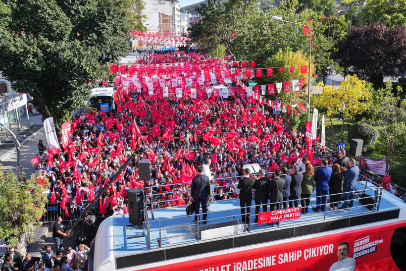 Özgür Özel, Erdoğan'a Trump üzerinden yüklendi - Resim : 4