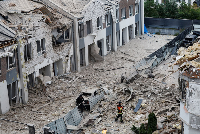 Rusya, Kiev'e en büyük saldırıyı gerçekleştirdi - Resim : 1