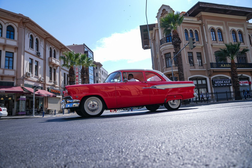 'Seçkin Beyefendiler' gaza bastı - Resim: 1