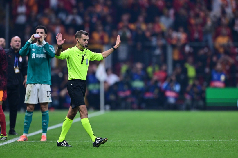 Aslan, Liverpool'u ezip geçti: Penaltı VAR'dan döndü - Resim : 2