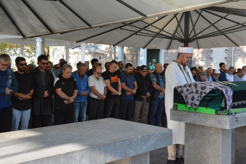 Uraz Kaygılaroğlu'nun babaanne acısı - Resim: 4