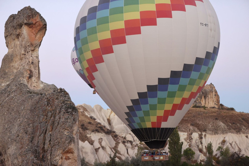 Peribacaları üstünde renkli şölen: Balonlar havalandı - Resim: 6