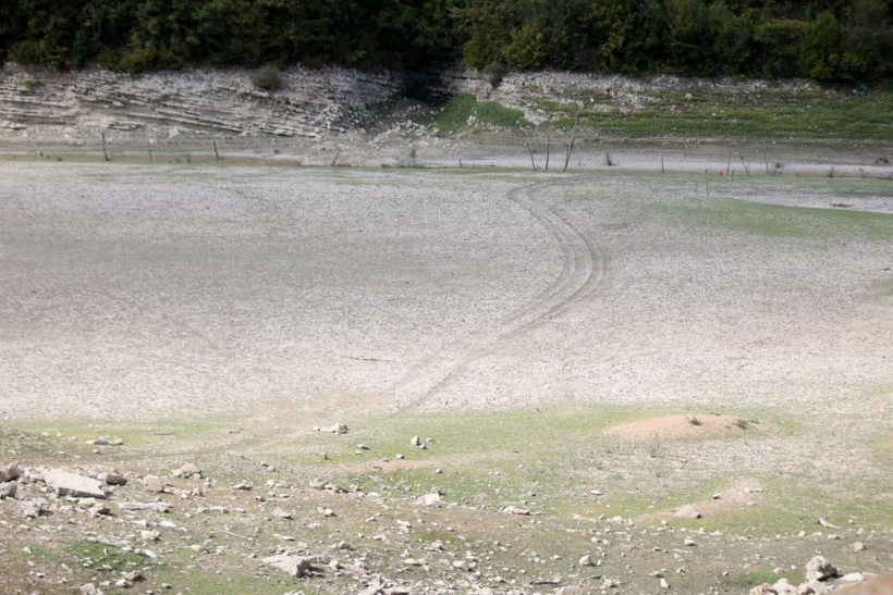 İstanbul'un hayat damarlarından biri kurudu: Altı ayda buharlaştı - Resim: 5