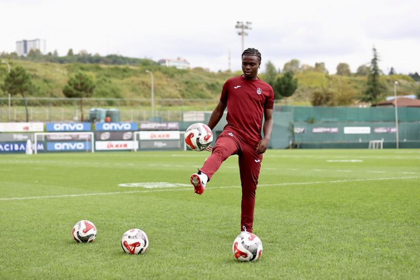 Christ Oulai: 'Kararlara inanamadım, hakem Fenerbahçe'yi korudu' - Resim : 1