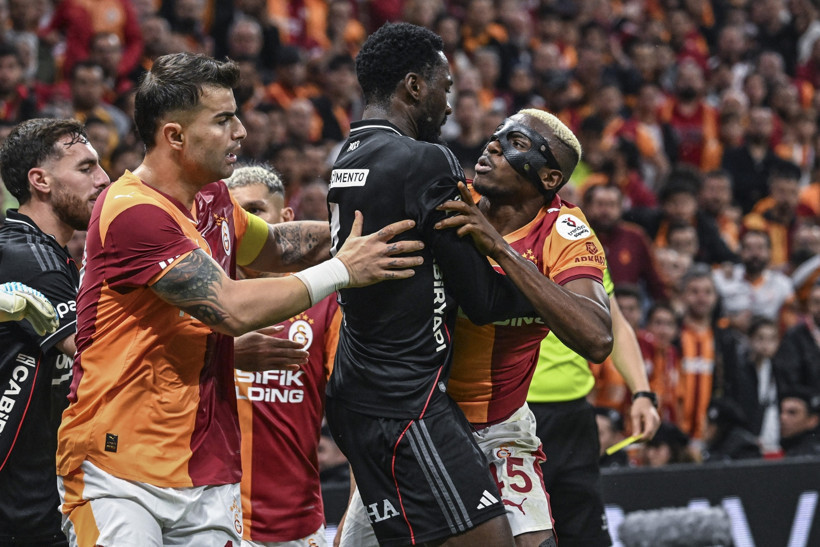 10 kişilik Galatasaray, Beşiktaş'a pes etmedi: Puanlar paylaşıldı - Resim : 4
