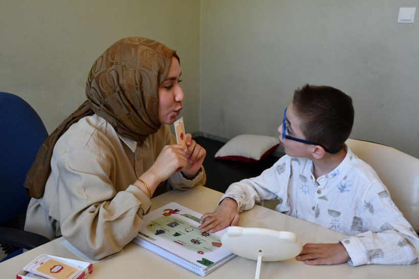 Mesleğini bıraktı, kendini oğluna adadı - Resim: 14