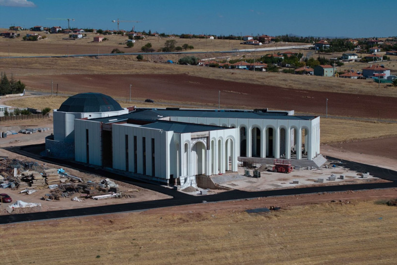 Bahçeli hibe etmişti: Cemevi açılışa hazır - Resim: 10