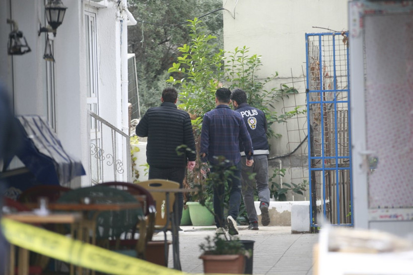 Güllü'nün evinde bilirkişi heyeti inceleme yaptı - Resim : 4