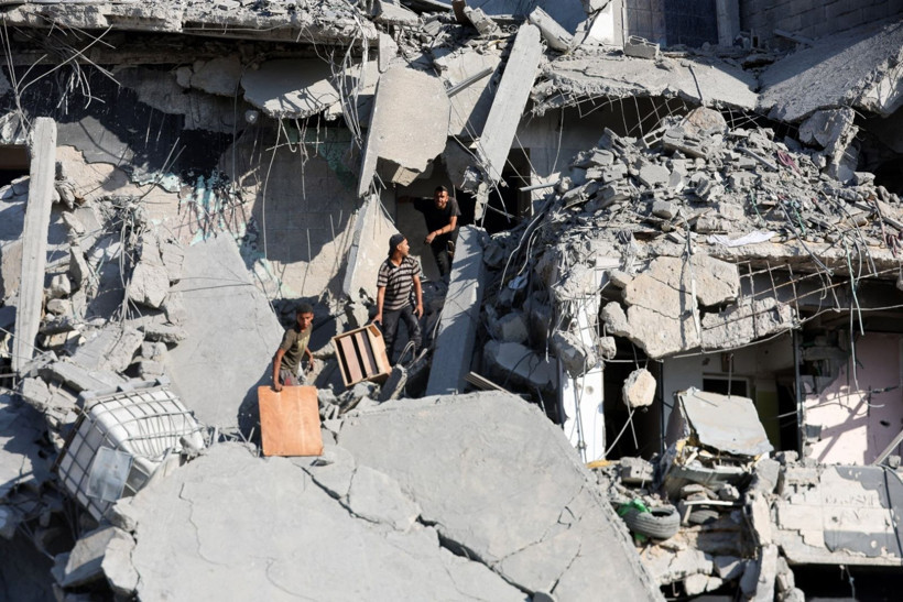 Evlerine dönen Gazzeliler, enkazda eski hayatlarını arıyor - Resim: 5