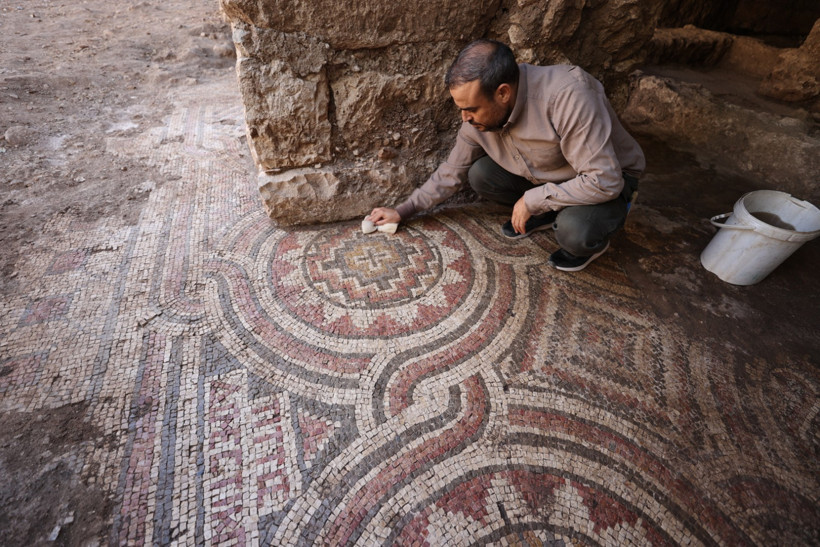 Mardin’de tesadüfen 1500 yıllık eser bulundu - Resim : 1