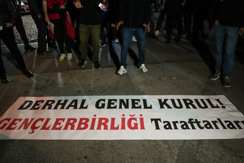 Süper Lig ekibinden Fenerbahçe yöntemi: Başkent ayakta - Resim : 1