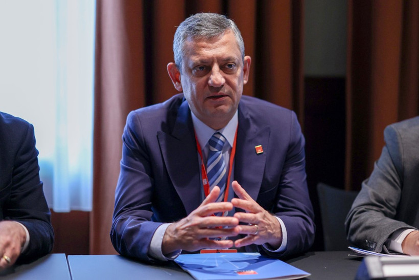 Özgür Özel: Bayrağı gençlere vereceğiz - Resim : 6