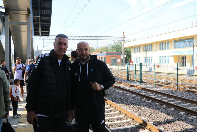 Süper Lig ekibi deplasmana trenle gitti! - Resim: 7