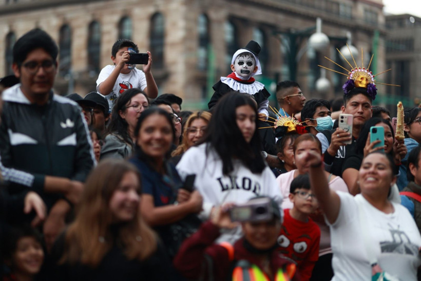Meksika'da 'zombiler' yürüyüşü - Resim: 15