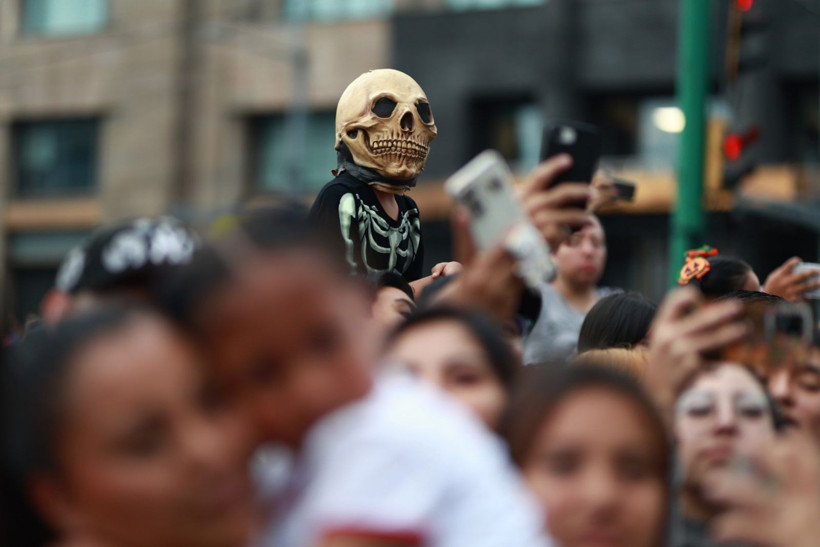 Meksika'da 'zombiler' yürüyüşü - Resim: 16