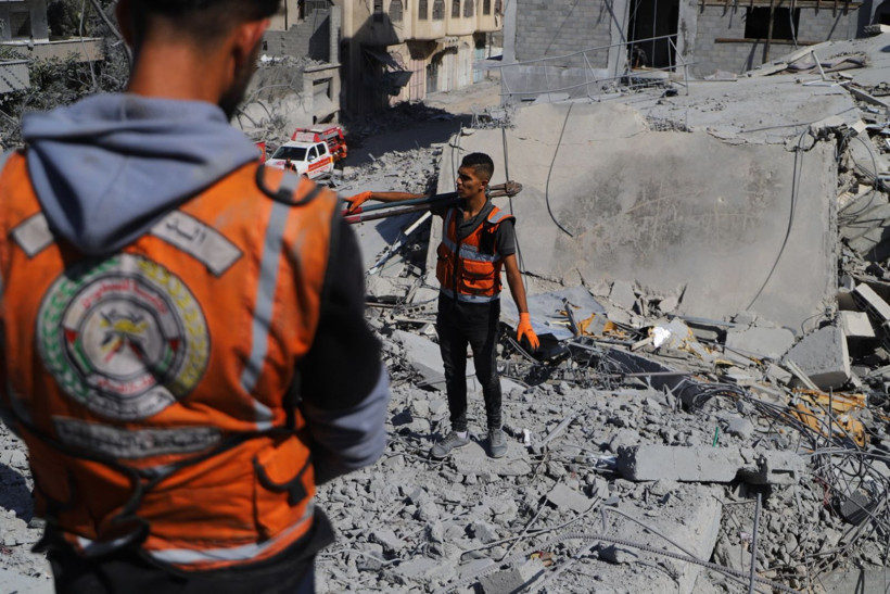 Zulüm bitmiyor: Kazma-kürek ceset arıyorlar - Resim: 2