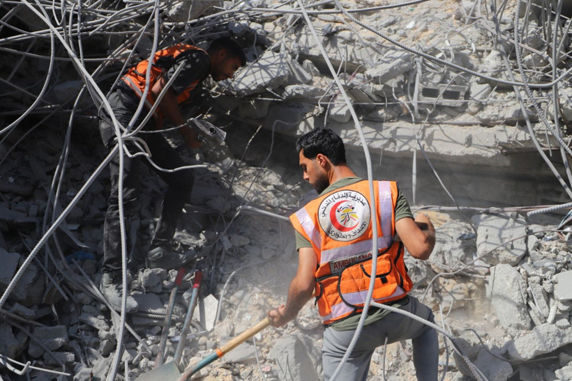 Zulüm bitmiyor: Kazma-kürek ceset arıyorlar - Resim: 3