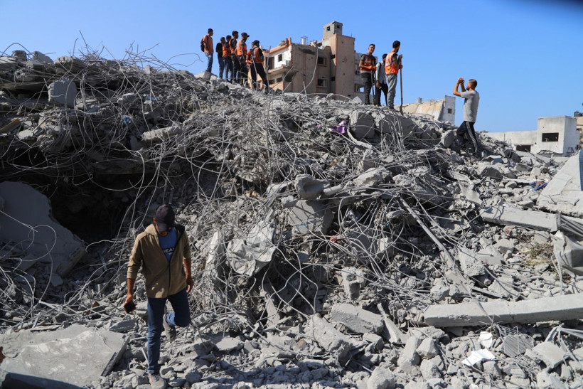 Zulüm bitmiyor: Kazma-kürek ceset arıyorlar - Resim: 5