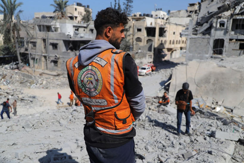 Zulüm bitmiyor: Kazma-kürek ceset arıyorlar - Resim: 10