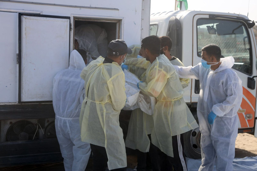 Onlarca isimsiz ceset toprağa verildi - Resim: 2