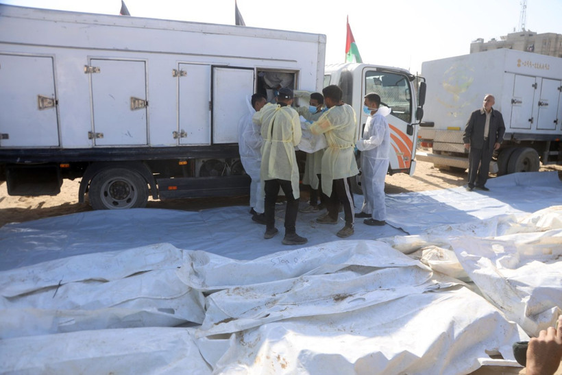 Onlarca isimsiz ceset toprağa verildi - Resim: 11