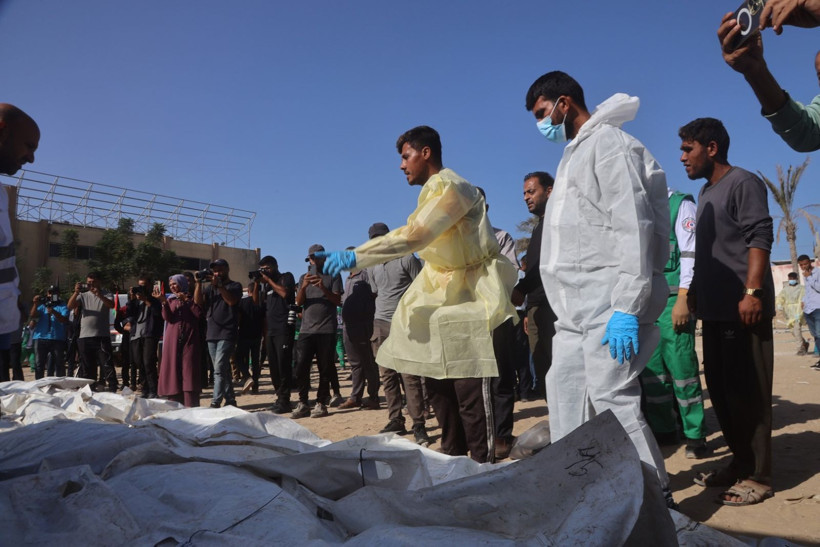 Onlarca isimsiz ceset toprağa verildi - Resim: 12