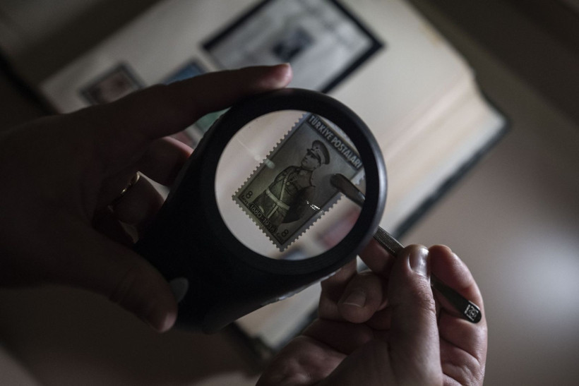 185 yıllık miras: Nadir pullar özel kasalarda saklanıyor - Resim: 41