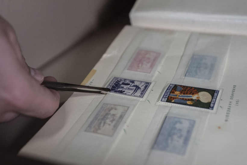 185 yıllık miras: Nadir pullar özel kasalarda saklanıyor - Resim: 44