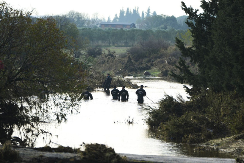 Emekli bankacıyı 43 dalgıç arıyor - Resim: 10