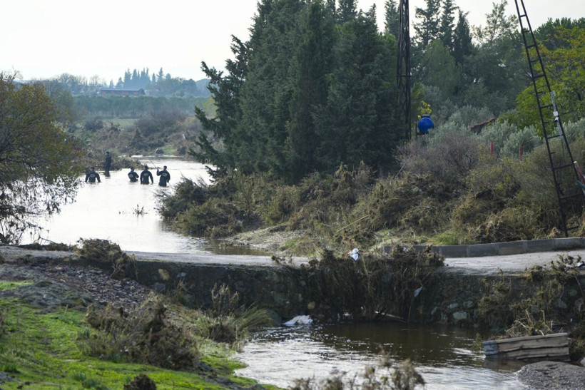 Emekli bankacıyı 43 dalgıç arıyor - Resim: 11