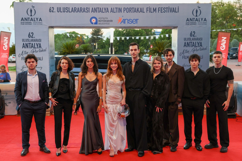 İzleyene 1 milyon lira ödül verecek: 'Bağlantı Hatası' izleyiciyle buluştu - Resim : 2