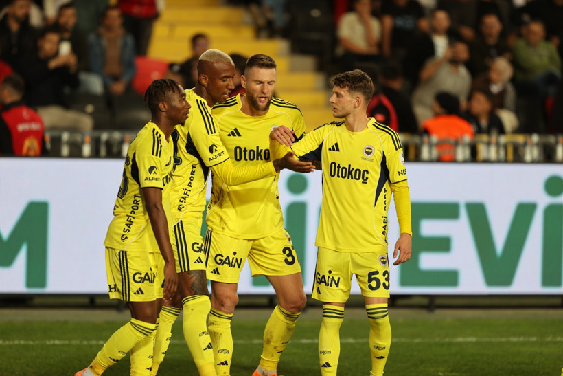 Fenerbahçe, Gaziantep'te gole doydu: En Nesyri ve Talisca şov: 0-4 - Resim : 1
