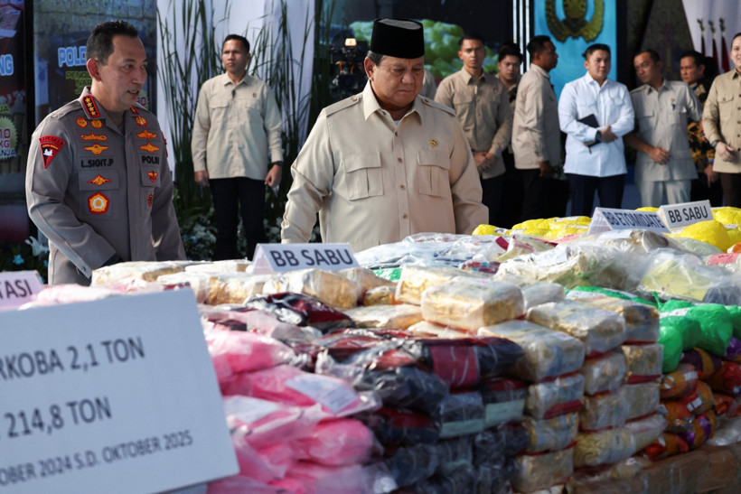 Başkan kartellere savaş açtı: Rekor miktarda uyuşturucu imha edildi - Resim : 1