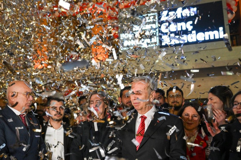 Ankara'da coşkulu 29 Ekim kutlaması: Fener alayı düzenlendi - Resim: 10