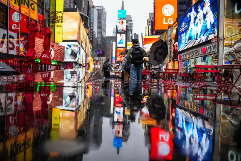 Yağmur New York'ta can aldı - Resim : 1