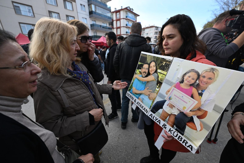284 gün sonra yüzleri ilk kez güldü - Resim: 12