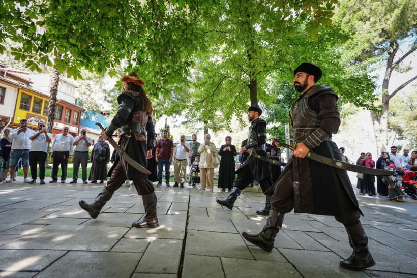 Tarih dizisinden fırlamış gibi: Jandarmalar aralıksız nöbette - Resim: 13