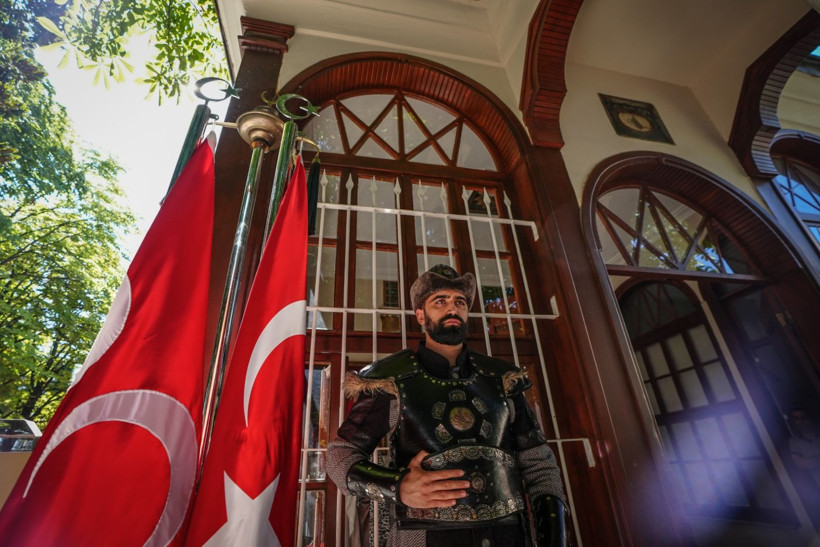 Tarih dizisinden fırlamış gibi: Jandarmalar aralıksız nöbette - Resim: 14