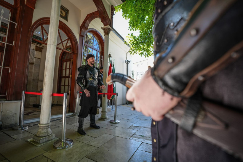 Tarih dizisinden fırlamış gibi: Jandarmalar aralıksız nöbette - Resim: 16