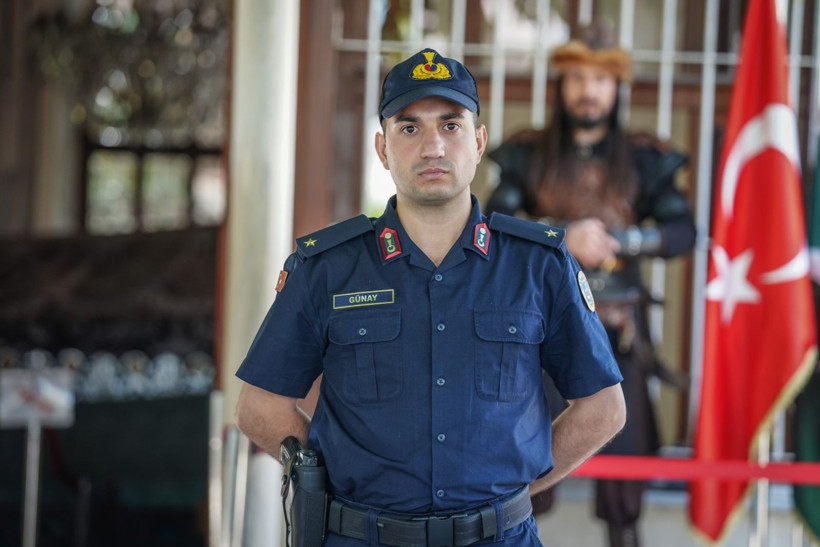 Tarih dizisinden fırlamış gibi: Jandarmalar aralıksız nöbette - Resim: 18