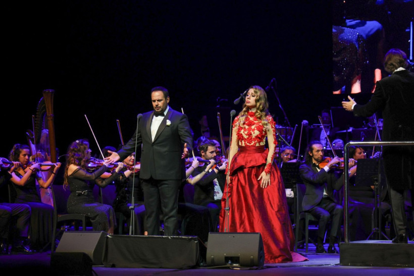 Siyasete opera arası - Resim: 6