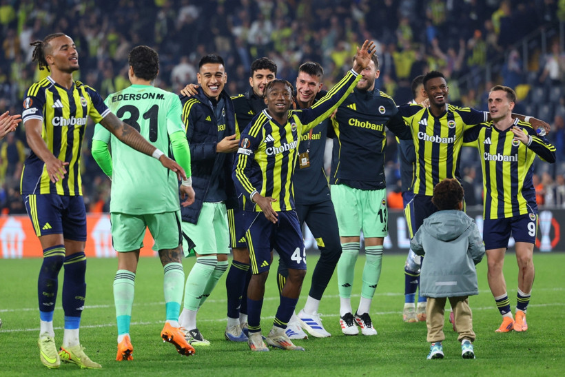 Fenerbahçe 10 yıl sonra aynı yerde, aynı hedefte! - Resim : 1