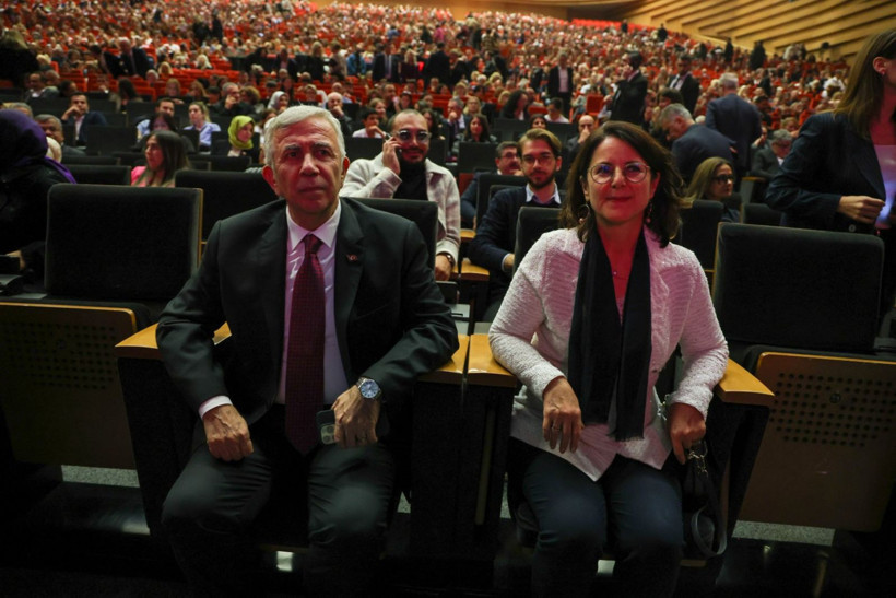 Siyasete opera arası - Resim: 4