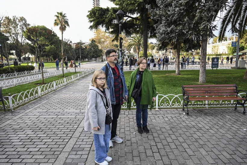 Hayat durdu: Bir millet Atasını andı - Resim: 17